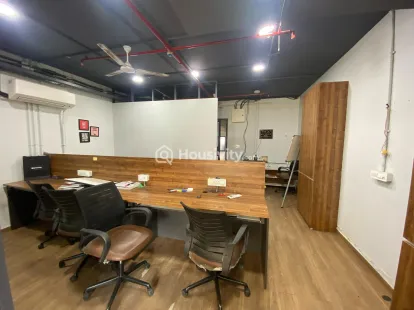 Office for Sale in Iskon, Ahmedabad Image 4