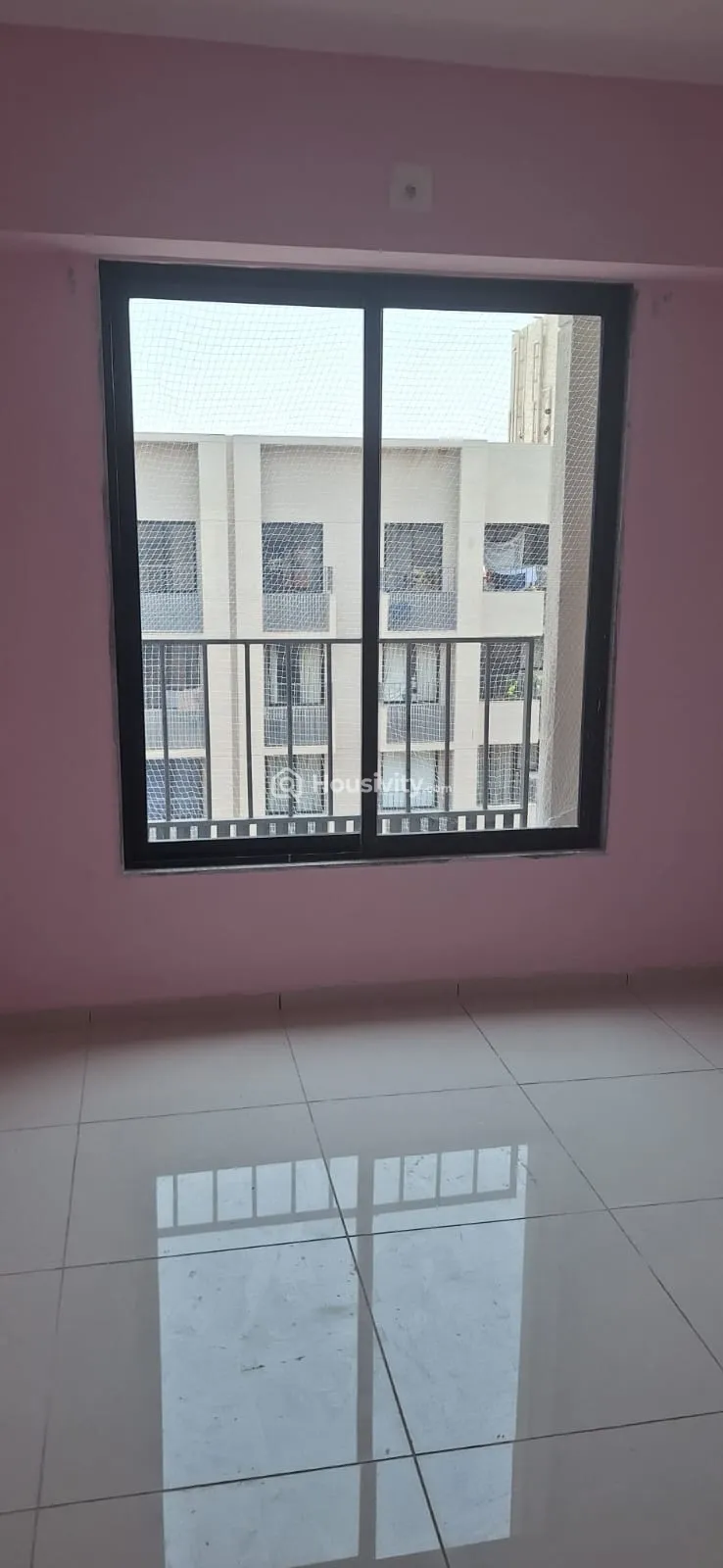 2 BHK Flat On Rent Image 6