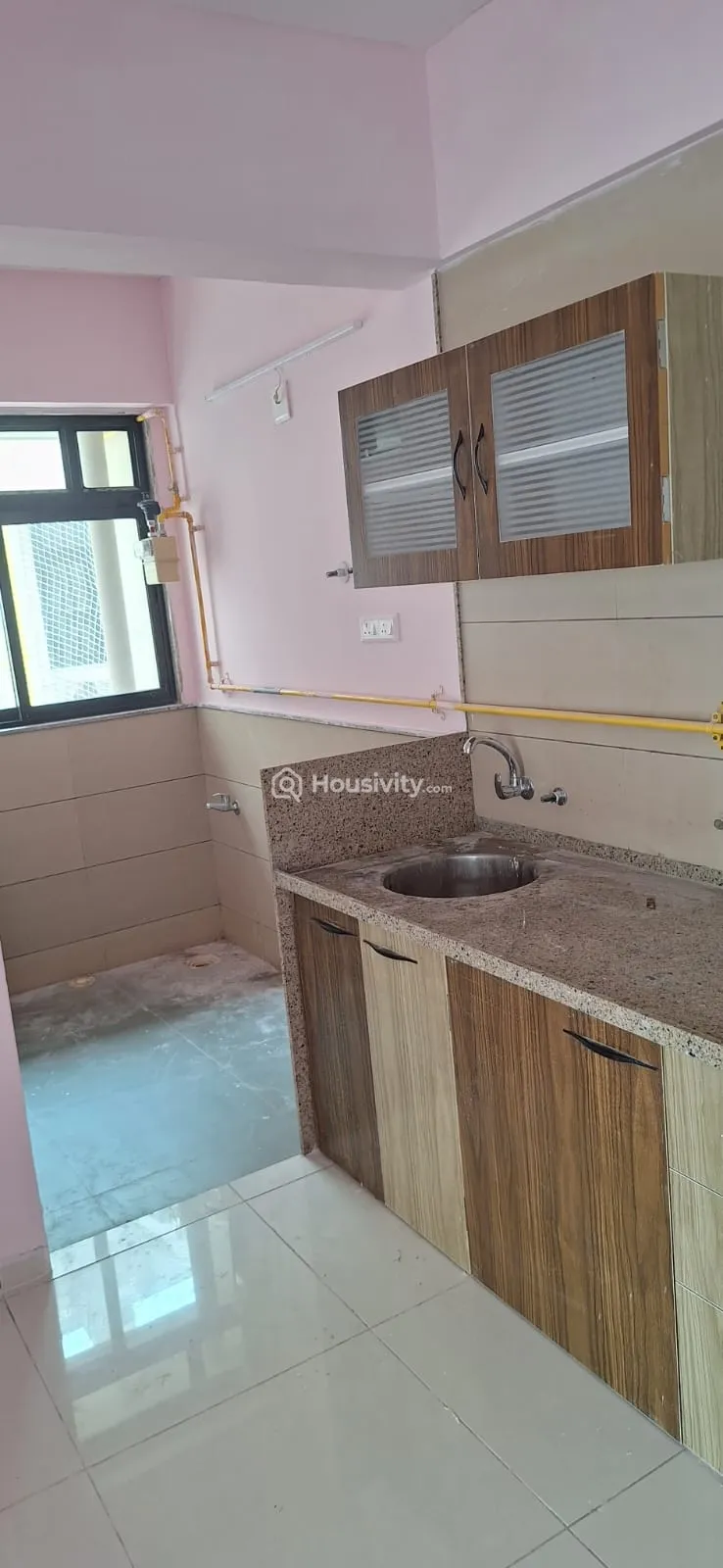 2 BHK Flat On Rent Image 10