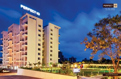 Perfect 10 Brochure Image 3