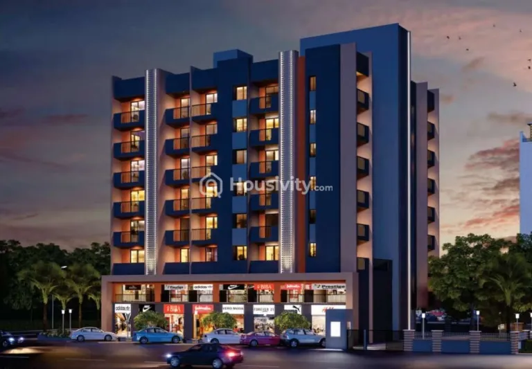 Manav Silver Square Image 1