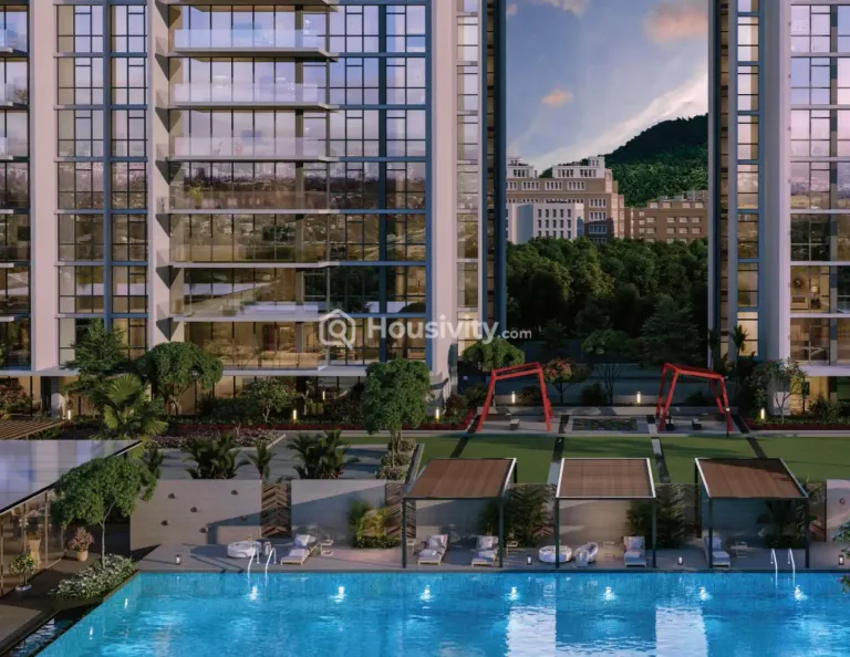 The Balmoral Hillside Image 8