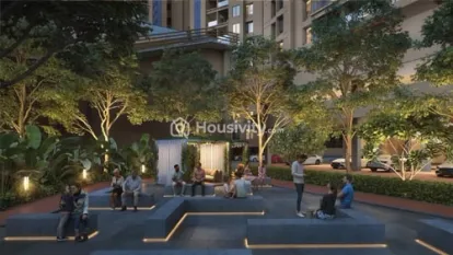 Basil Maximus Image 3