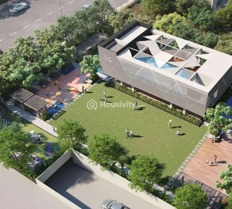 Sankla East World Image 6