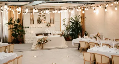 LK Damayanti Image 6