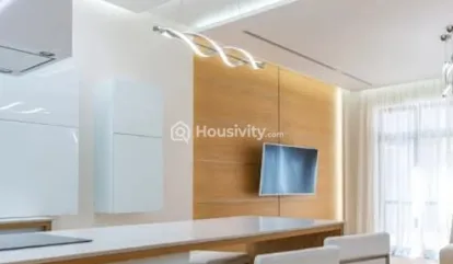 Shivesh Emerald Image 3