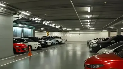 DLF Privana West Image 8