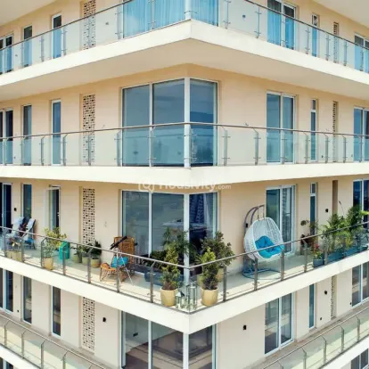 Mahindra Luminare Image 5