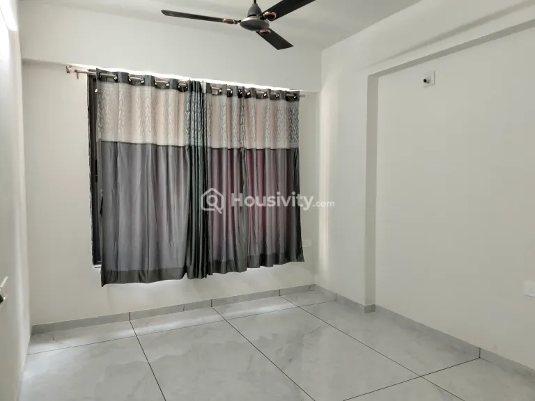 3 BHK Flat for Rent in Sargasan, Gandhinagar Image 8