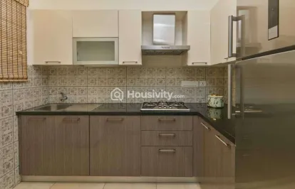 Prestige Courtyards Image 3