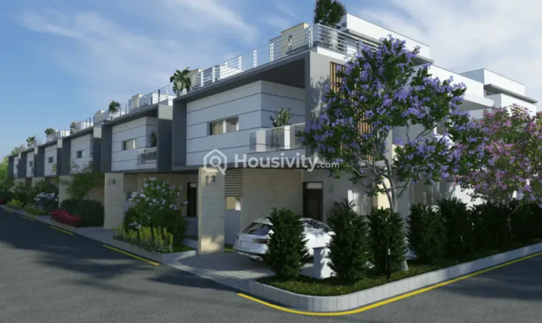 Hallmark Oakshir Image 1