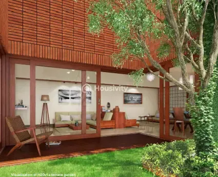 Total That Quiet Earth Image 7