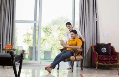 Ananda Vine Wood Image 2