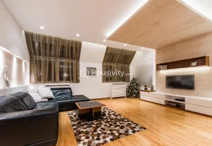 Sunyuga Blossom Image 1