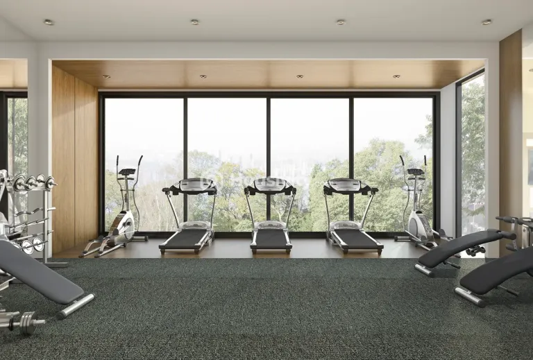 Elegans Sreyan Image 4