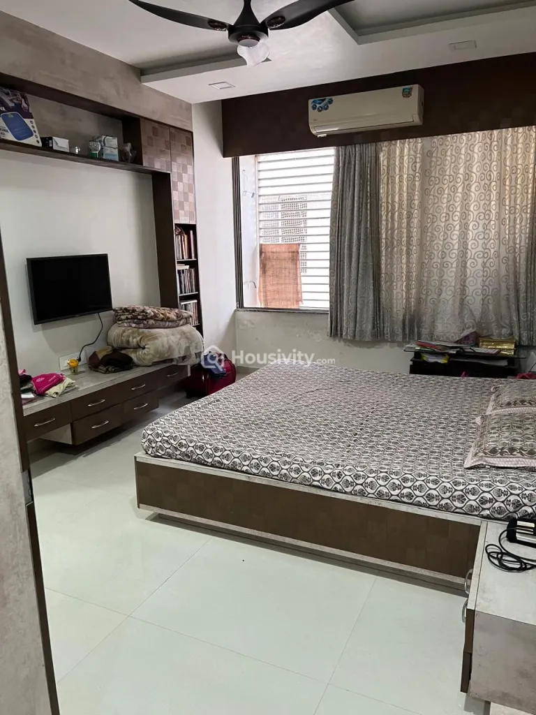 4 BHK Bunglow for Sale in Sola, Ahmedabad Image 8