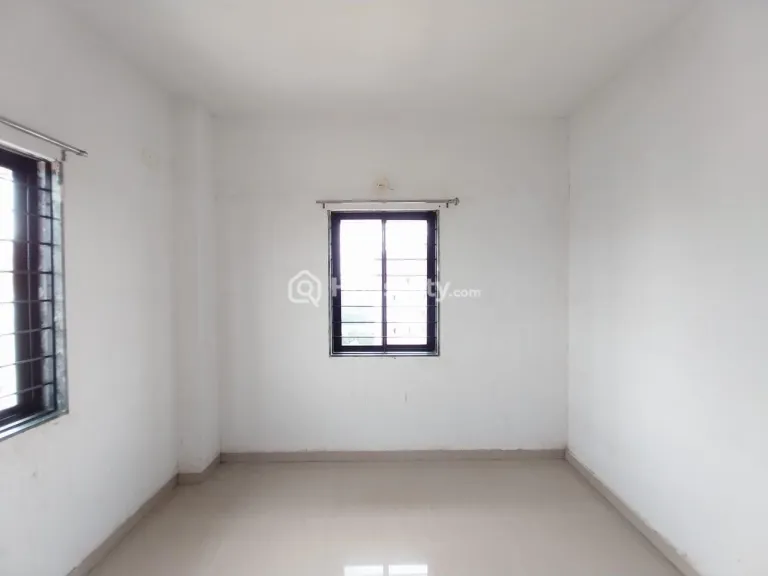 2 BHK For Sale Image 6