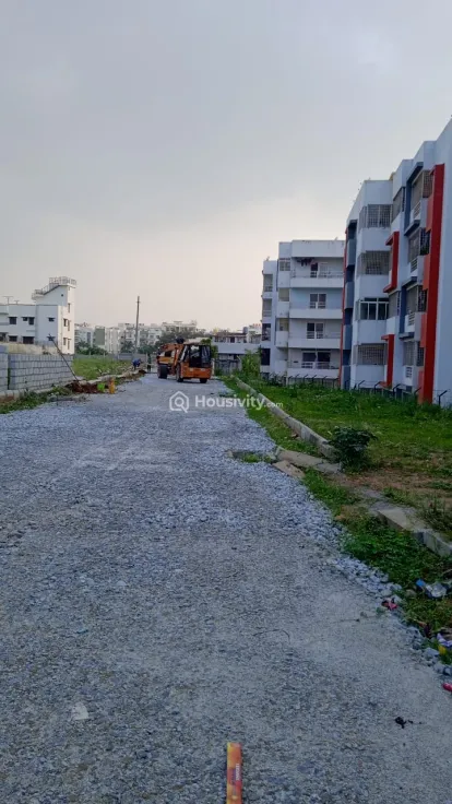 ₹1.21 Cr - ₹1.20 Cr Thumbnail