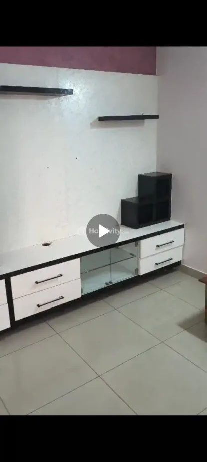 2 BHK Flat On Rent Image 3