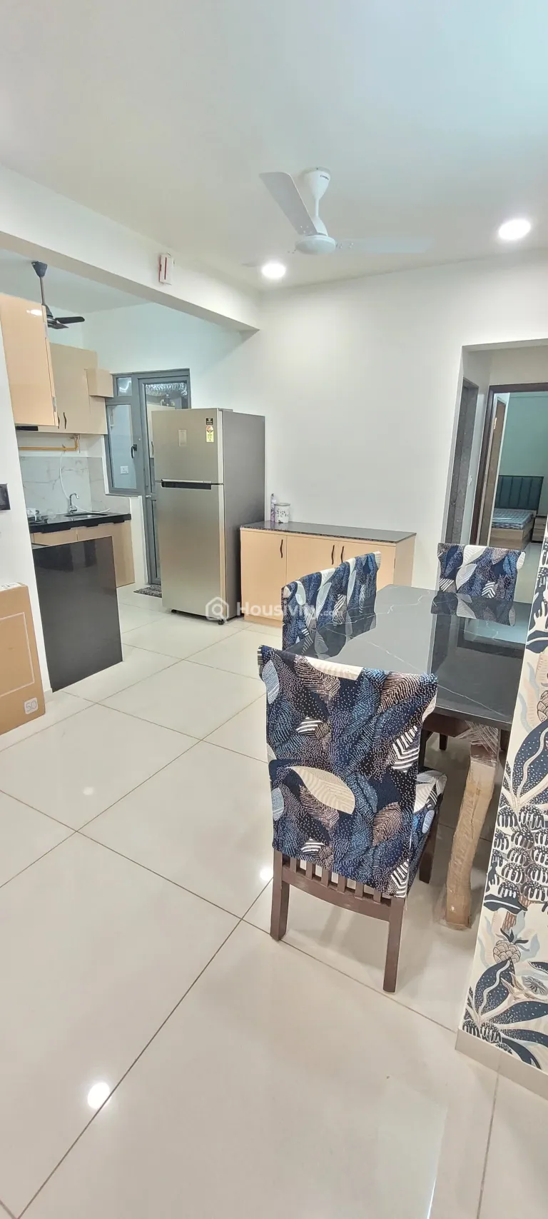 3 BHK Flat for Rent in Vaishnodevi, Ahmedabad Image 10