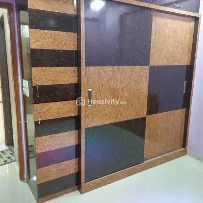 2 BHK Flat On Rent Image 4