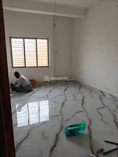 3 BHK Flat On Rent Image 2