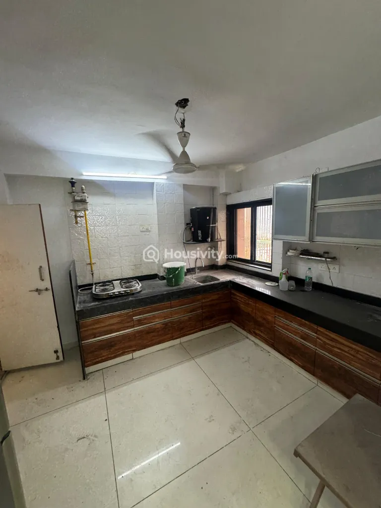 3 BHK Flat for Rent in vastrapur, Ahmedabad Image 6