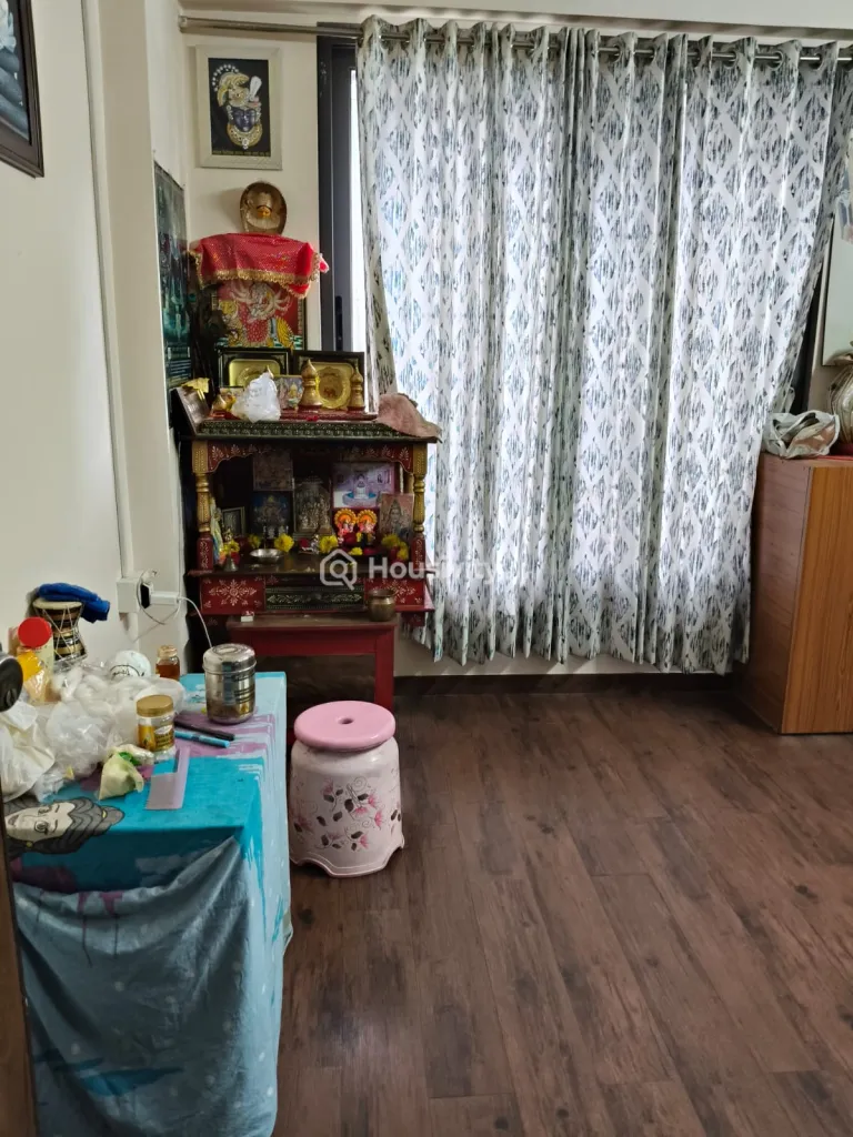 3 BHK Flat for Rent in South Bopal, Ahmedabad Image 8