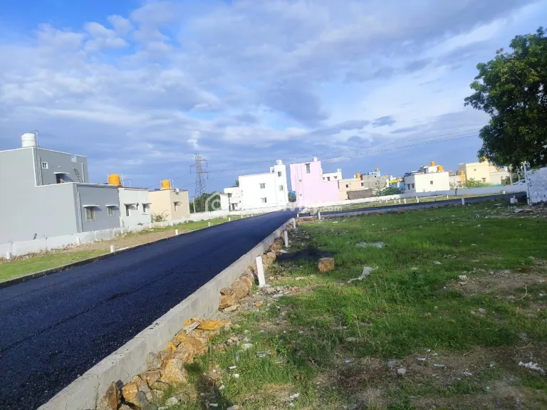 Plot for Sale in Poonamallee Image 2