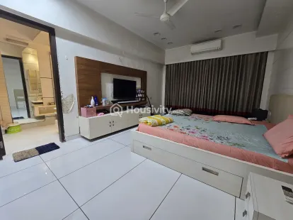 4 BHK For Sale Image 2