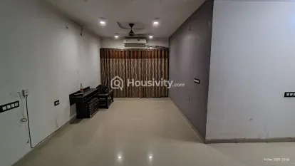 2 BHK Flat On Rent Image 4