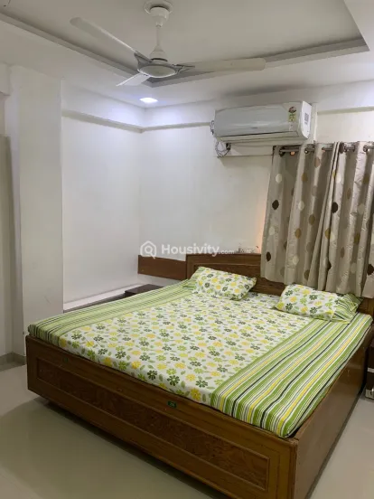 2 BHK Flat On Rent Image 3