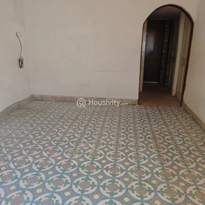 2 BHK Flat On Rent Image 3
