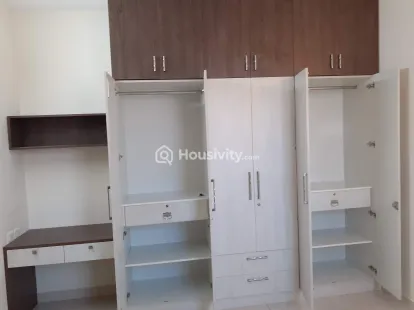 3 BHK Flat On Rent Image 3