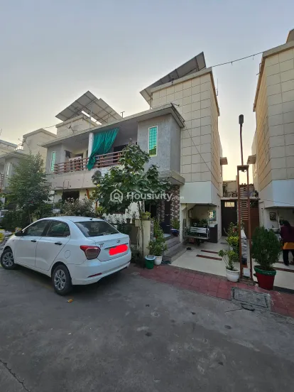 ₹2.05 Cr Image 14