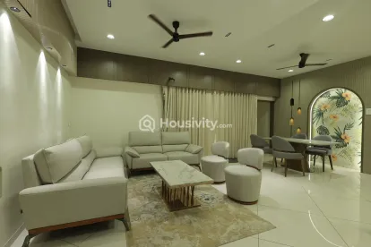 Platinum Hights Image 3