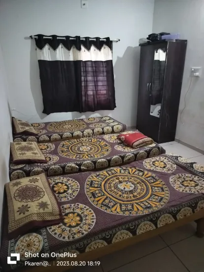 The Passengers Girl's hostel Image 11