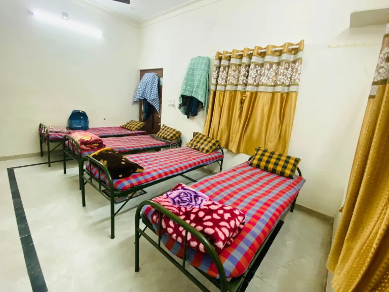 Hariom Hostel & PG Image 4