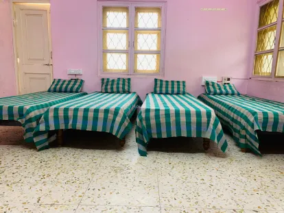 The 27 Hostel & PG Image 10