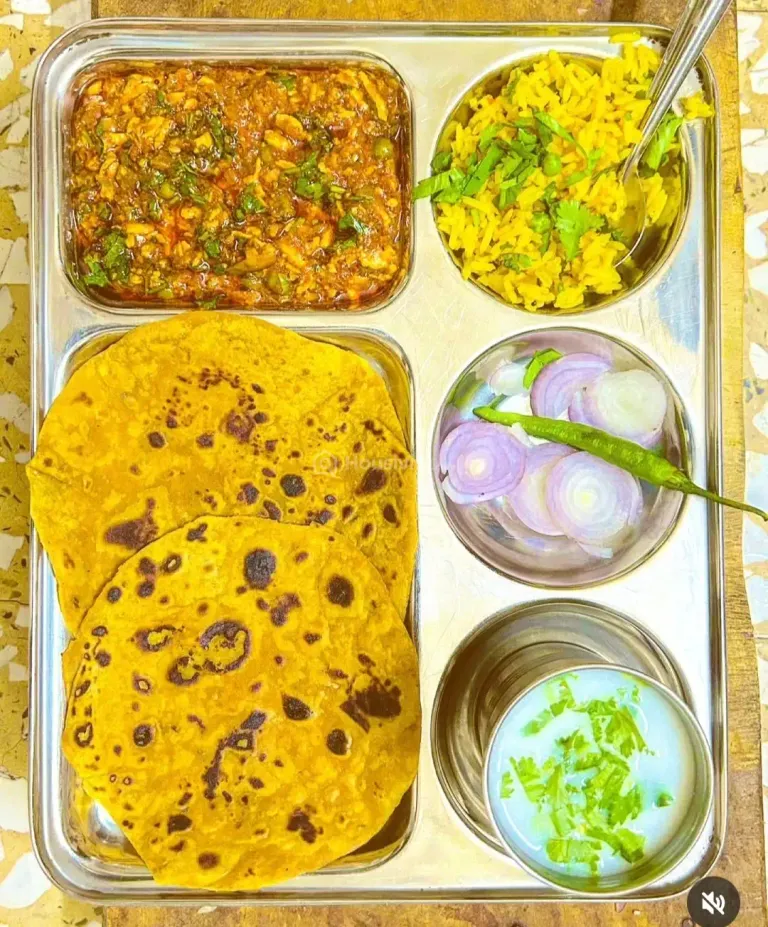New Krishna Hostel & PG Image 2