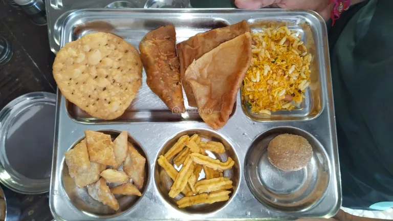 New Krishna Hostel & PG Image 15