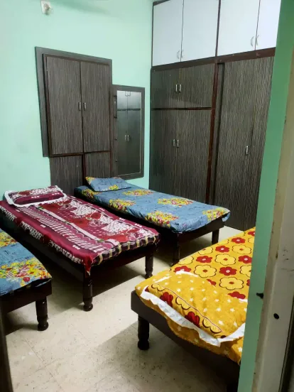 Shree Kashtabhanjan Dev PG Image 5