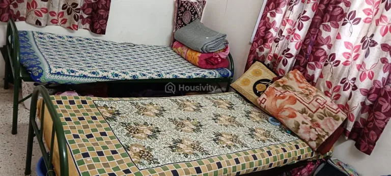 Khodiyar Girl's & Boys Hostel & PG Image 3
