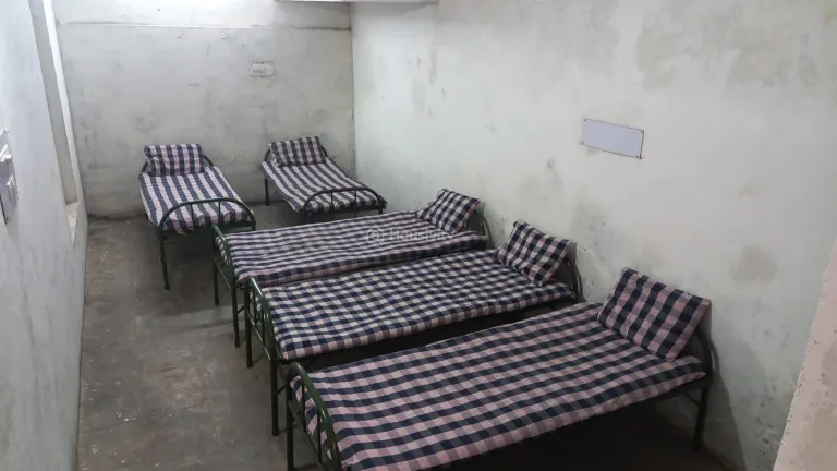 Dwarkesh Hostel & PG Image 17