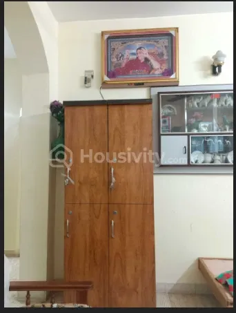 The Perfect Hostel Image 2