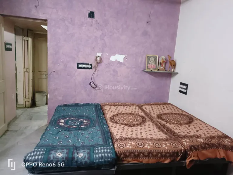 Dwarkesh Boys PG Image 1