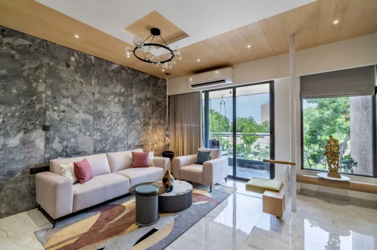 Vinayak Courtyard Image 1