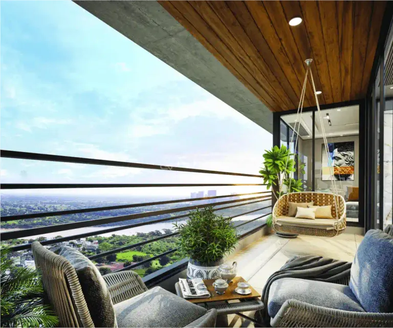 Royal Riviera 2 Image 4