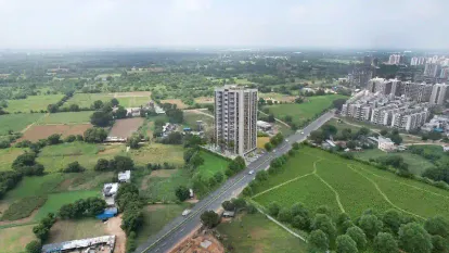 Urbania Rich Wood Image 8