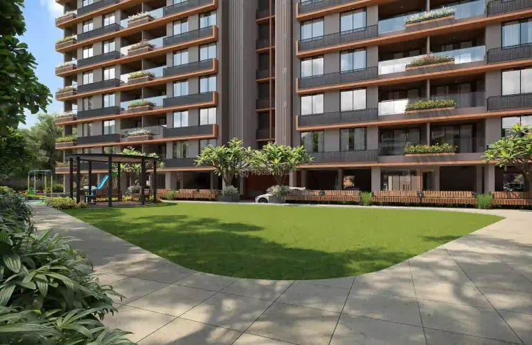 Swara Crystal Image 5